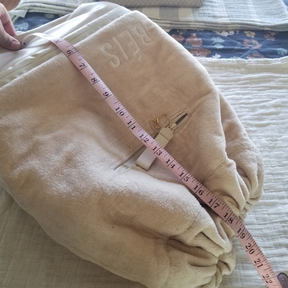 BEIS | The Terry Backpack Cooler - Picture 8 of 10